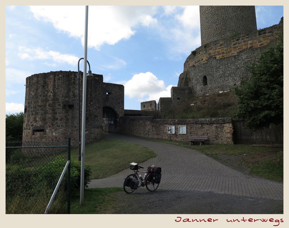 Eingang Burg Münzenberg